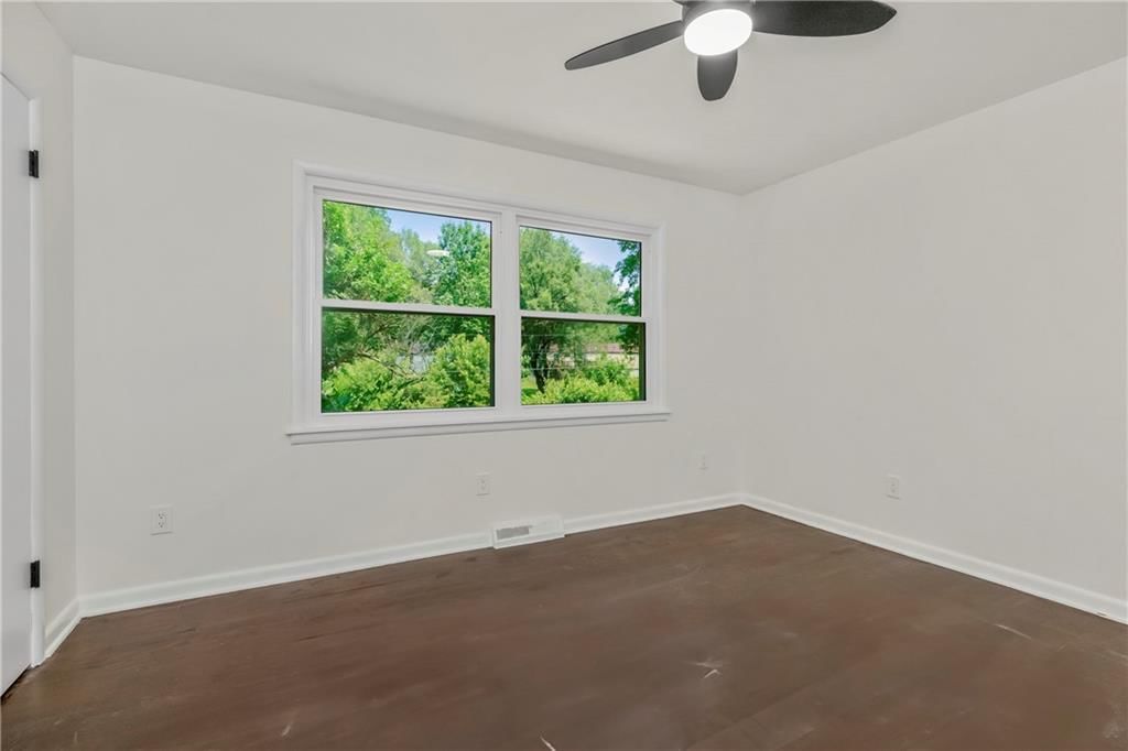 1300 NE 64Th Terrace — photo 17