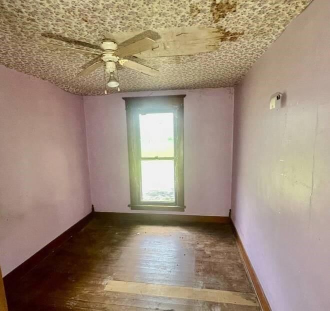 404 S Lake Street — photo 7
