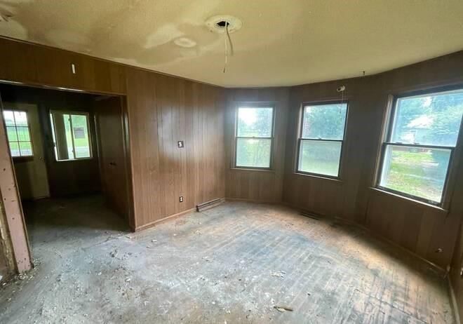 404 S Lake Street — photo 18