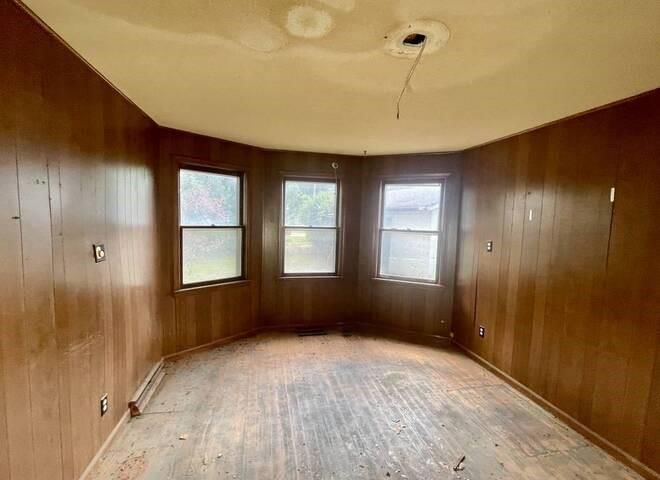 404 S Lake Street — photo 19