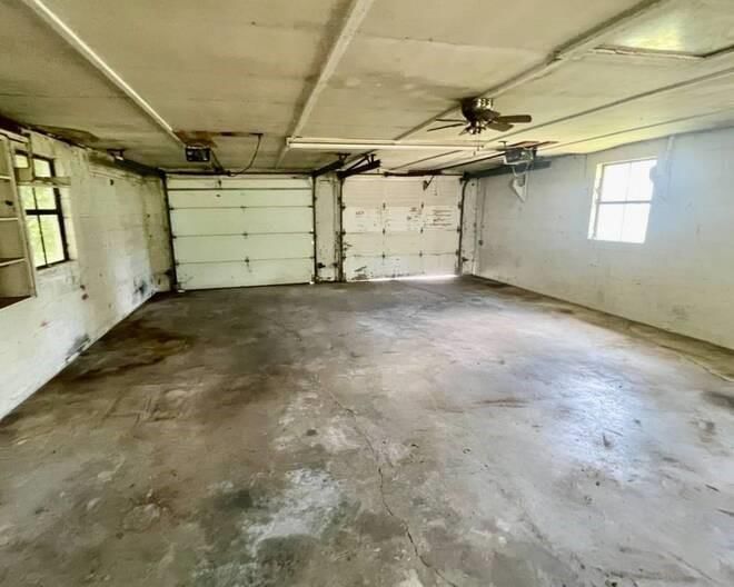 404 S Lake Street — photo 23