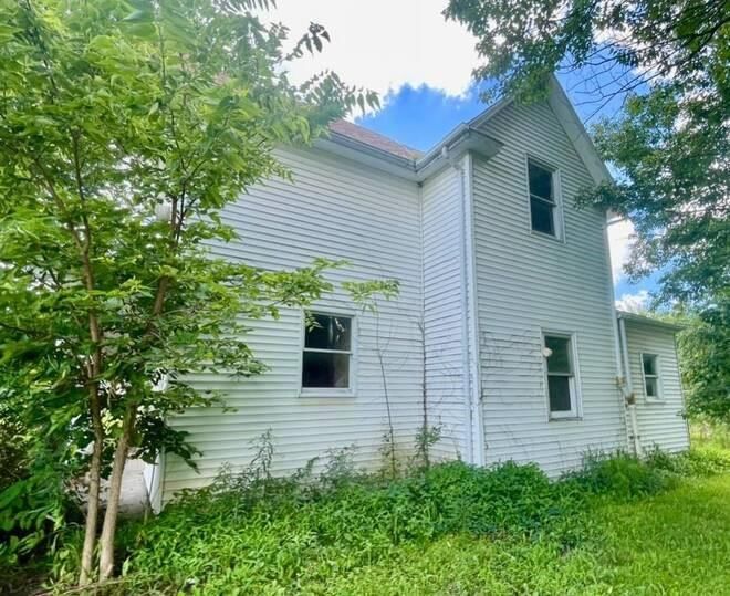 404 S Lake Street — photo 26