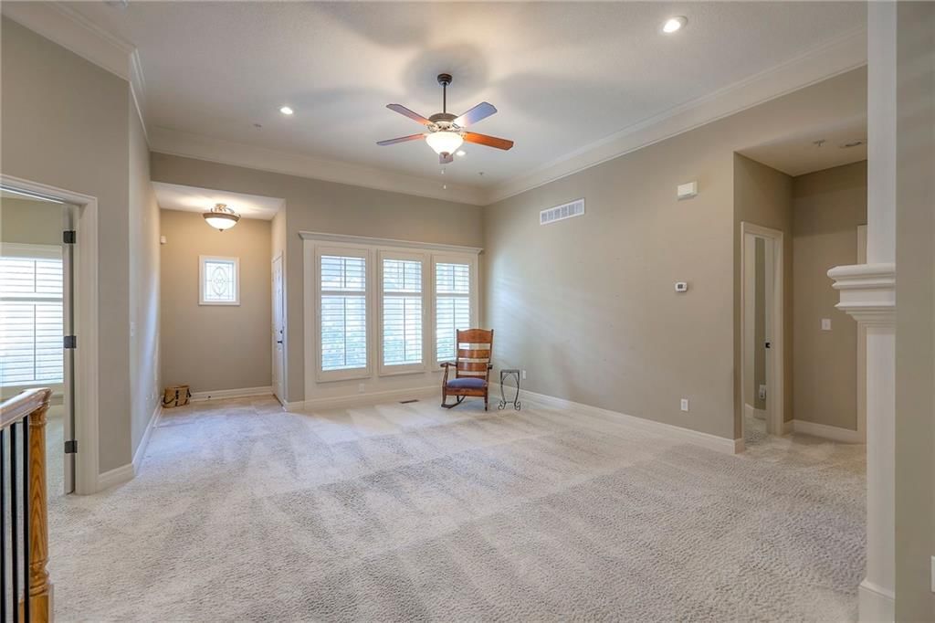 Photo 6 of 31 - 7309 Legler Street