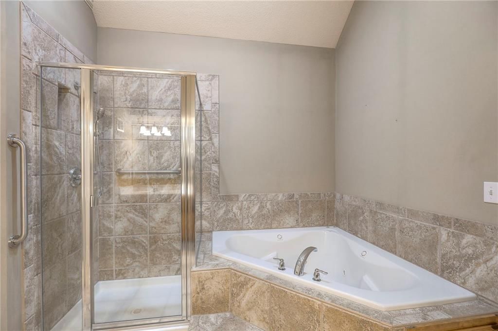 Photo 21 of 31 - 7309 Legler Street