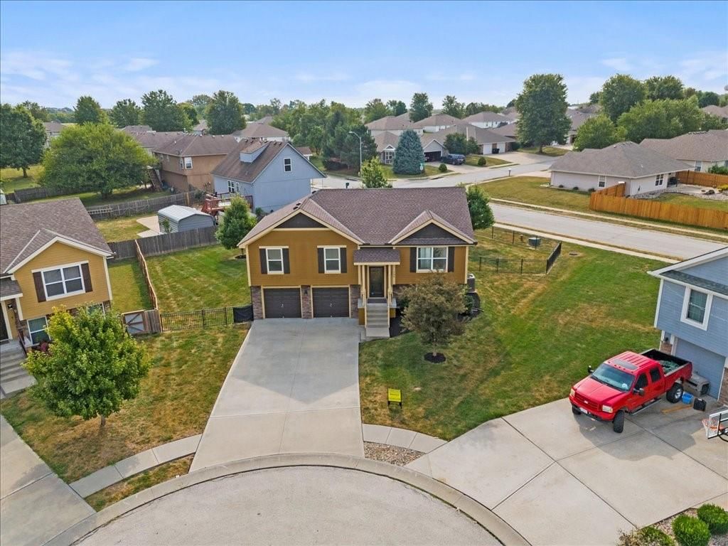 Photo 42 of 44 - 704 Terry Drive