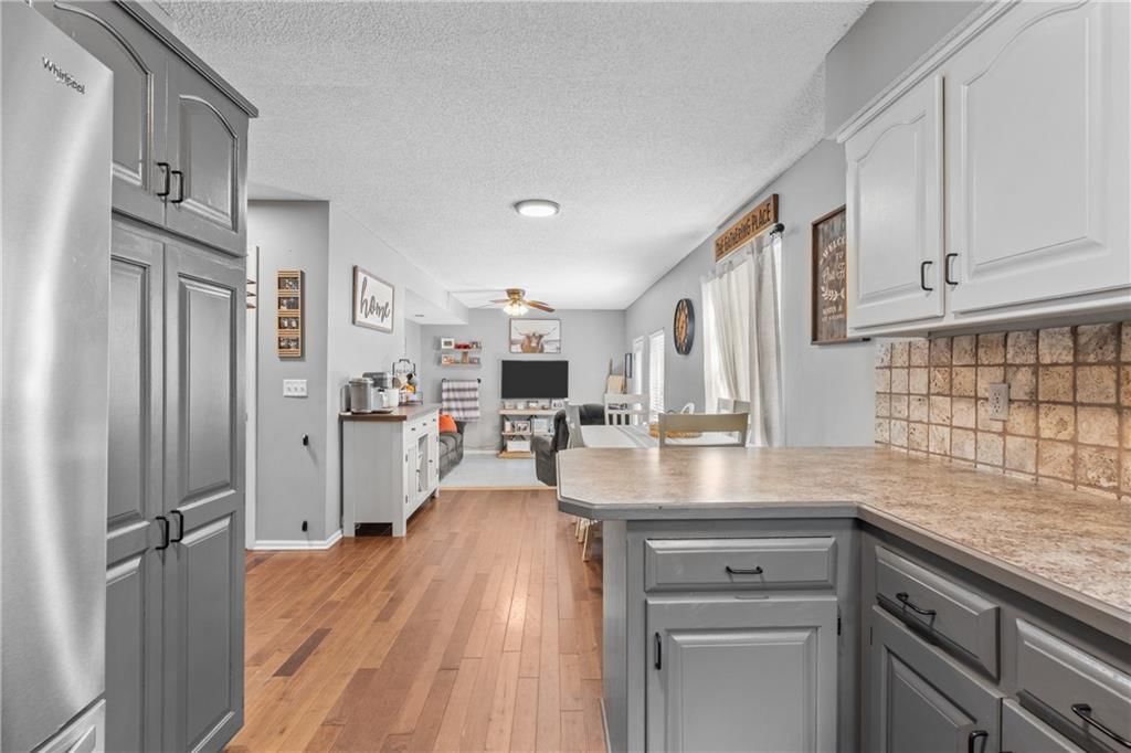 1268 N Lucy Montgomery Way — photo 9