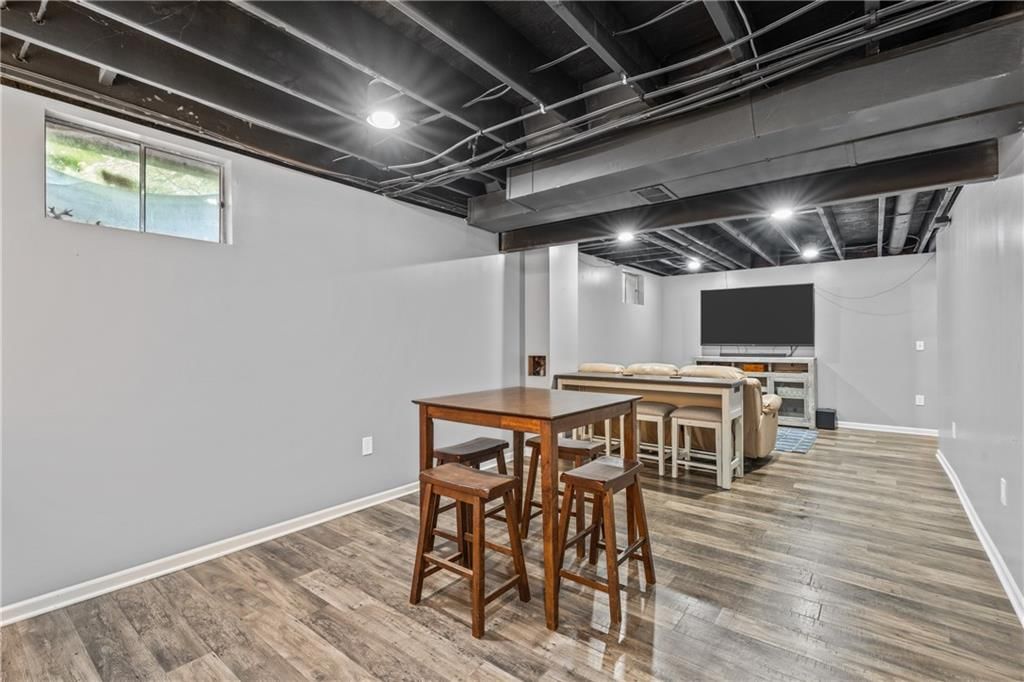 1268 N Lucy Montgomery Way — photo 30