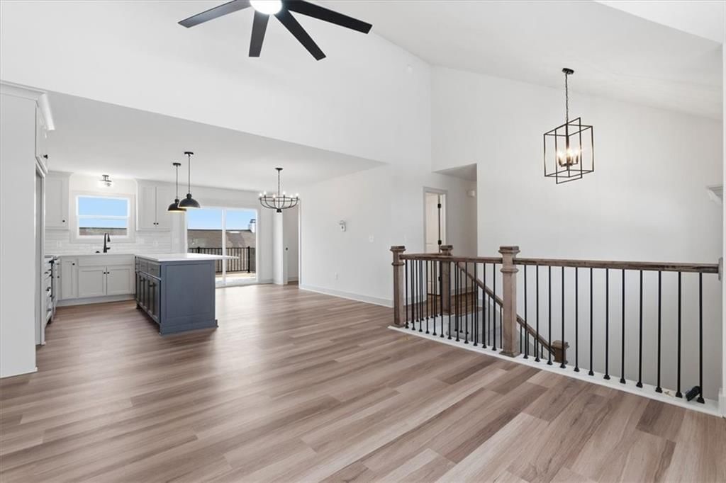 12701 Applewood Drive — photo 4