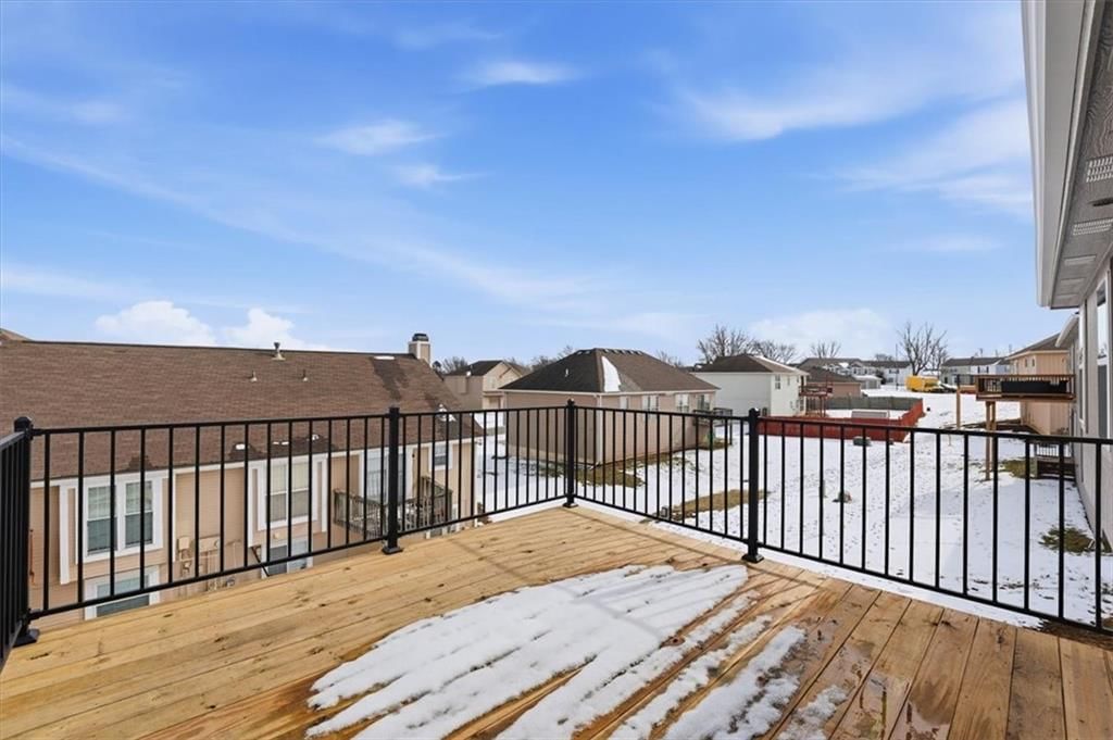 12701 Applewood Drive — photo 8