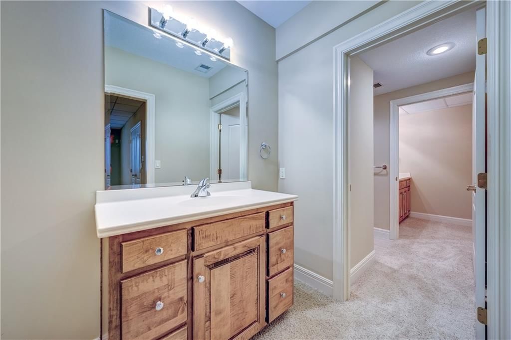 4704 W 152nd Street — photo 28