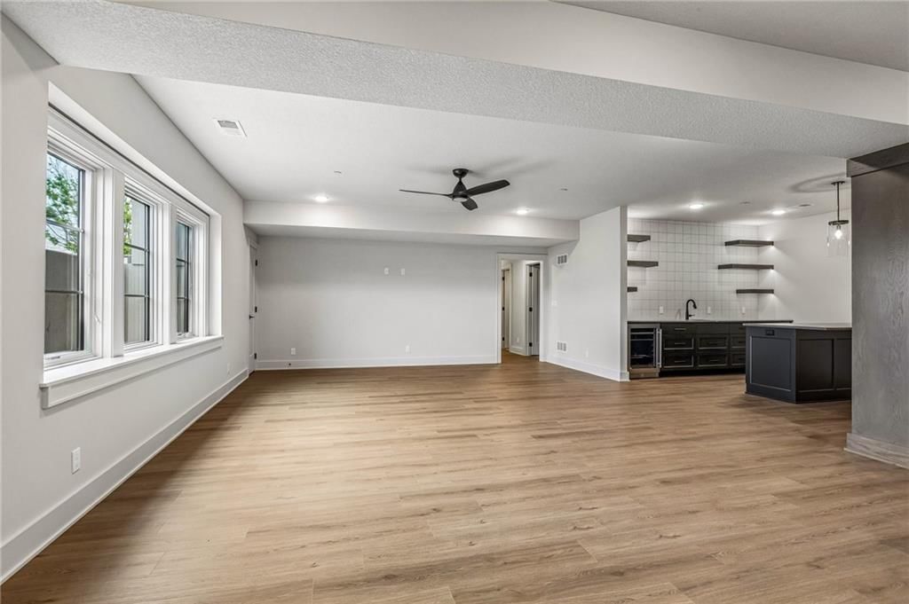 13749 Pembroke Lane — photo 21