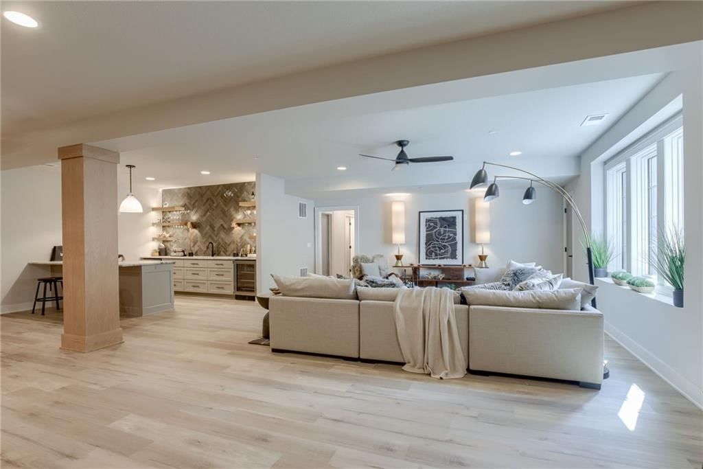 13749 Pembroke Lane — photo 51