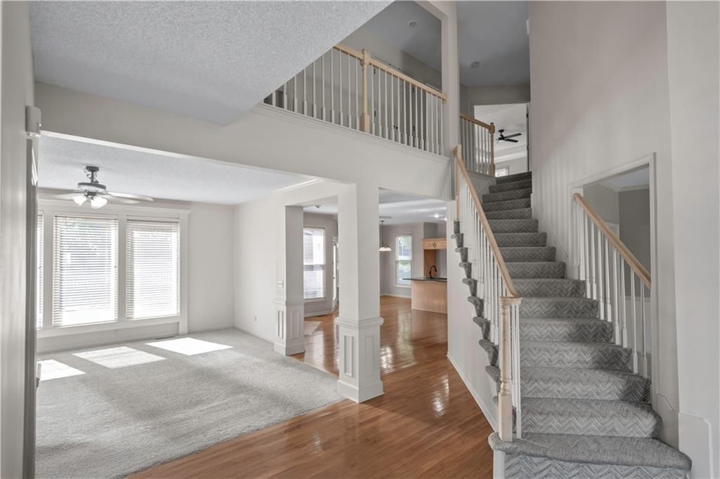 7907 W 154th Street — photo 9