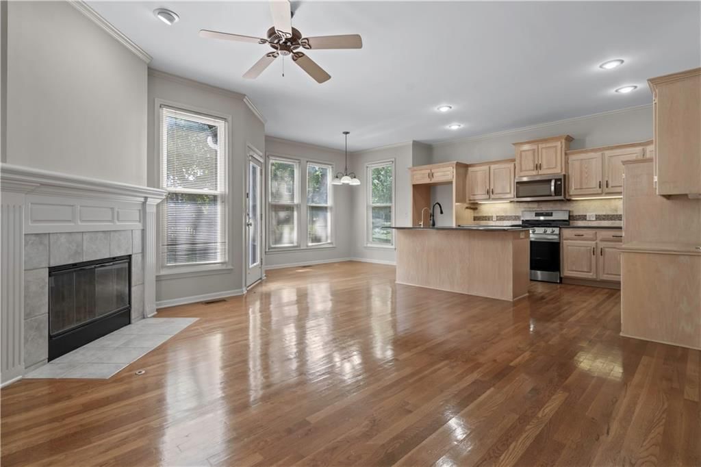 7907 W 154th Street — photo 13
