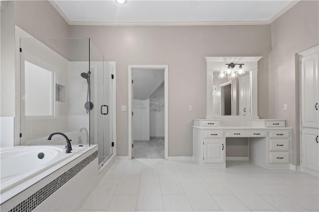 7907 W 154th Street — photo 33