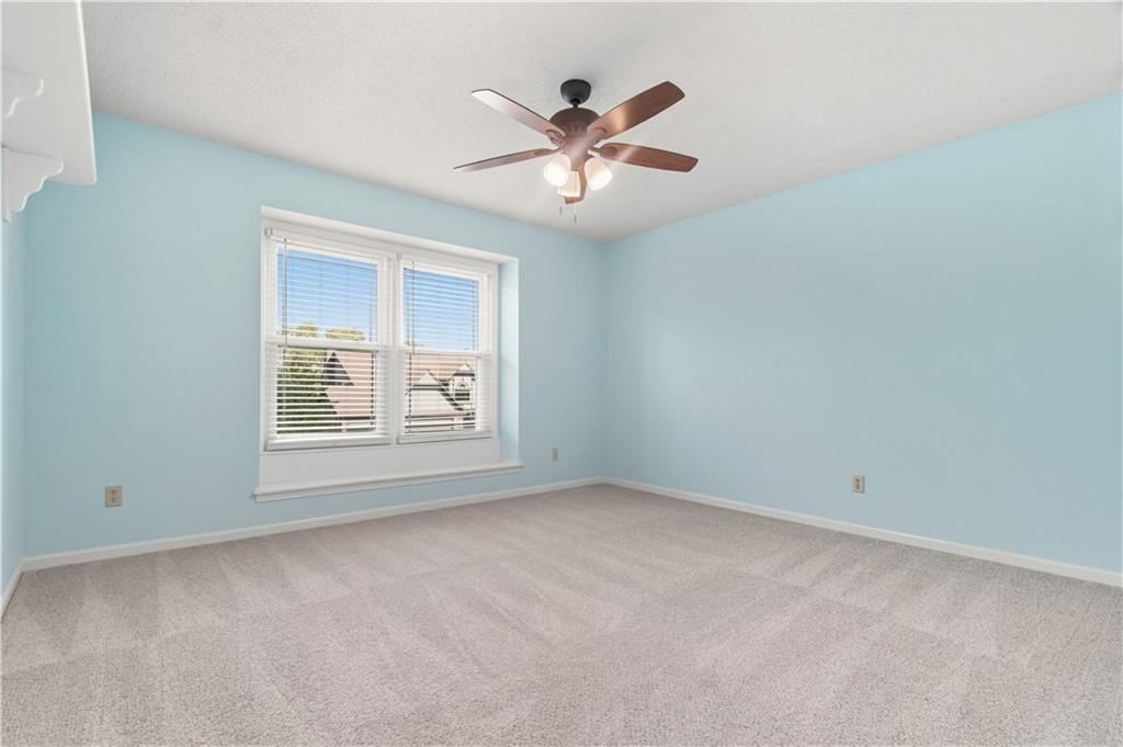 7907 W 154th Street — photo 39