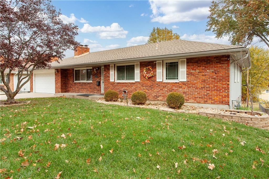 612 E Leslie Drive — photo 3