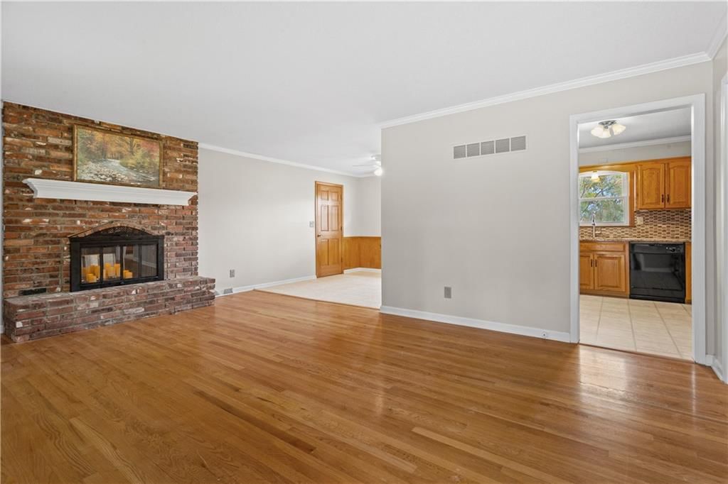 612 E Leslie Drive — photo 5