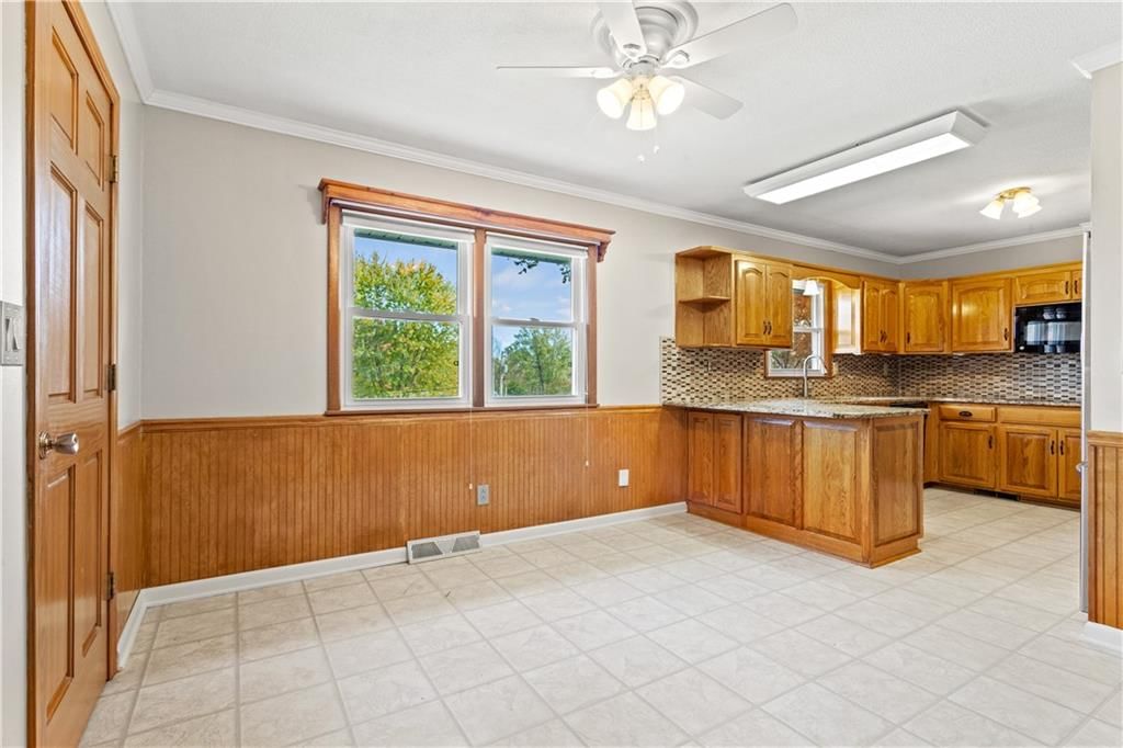 612 E Leslie Drive — photo 9