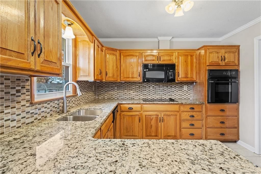 612 E Leslie Drive — photo 12