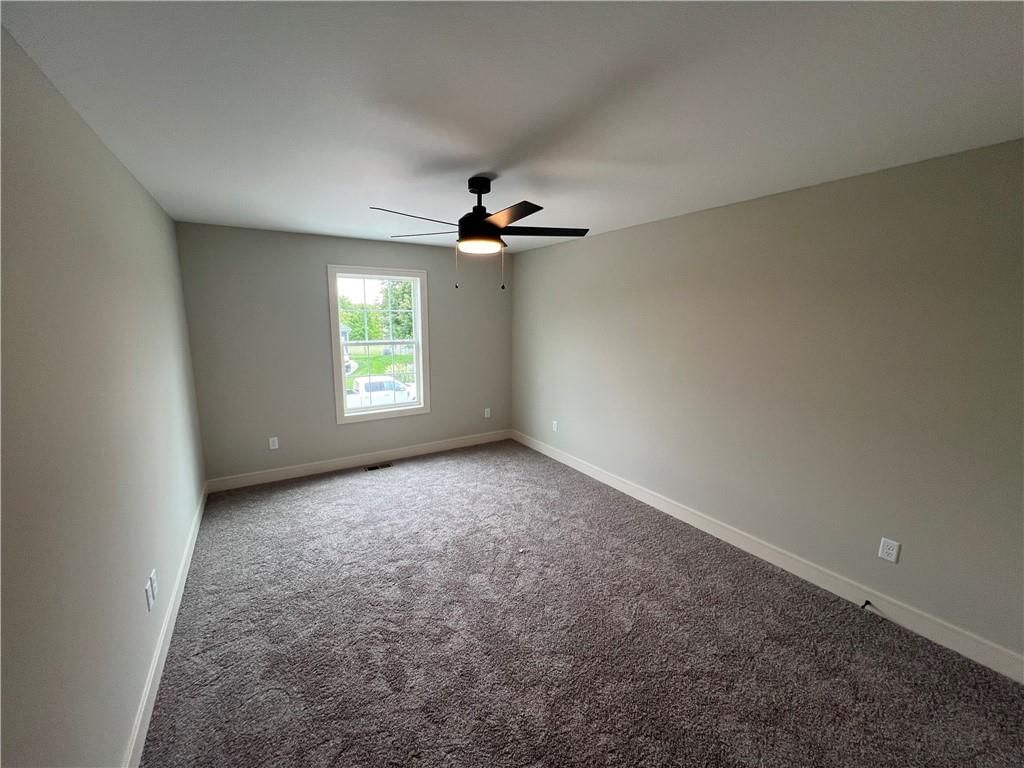 989 Sicklebar Drive — photo 12