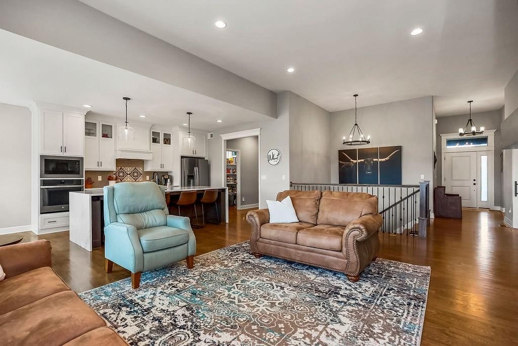 805 Savannah Drive — photo 4