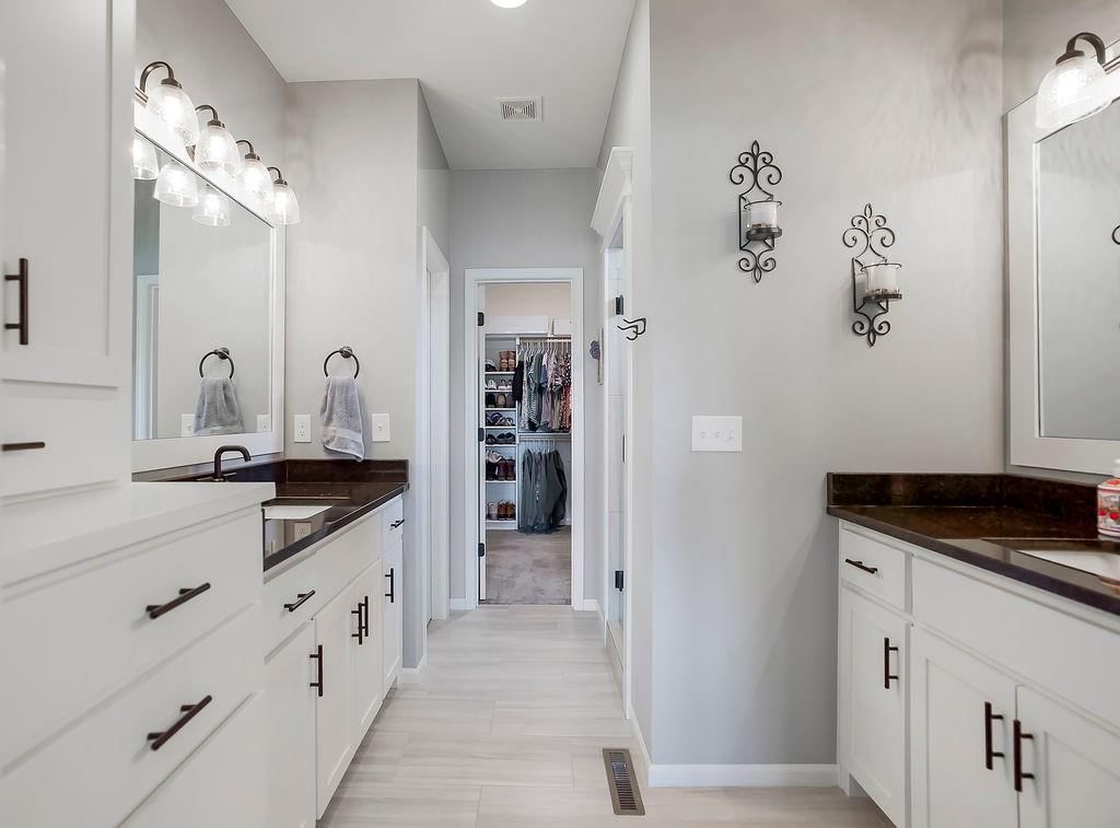 805 Savannah Drive — photo 16