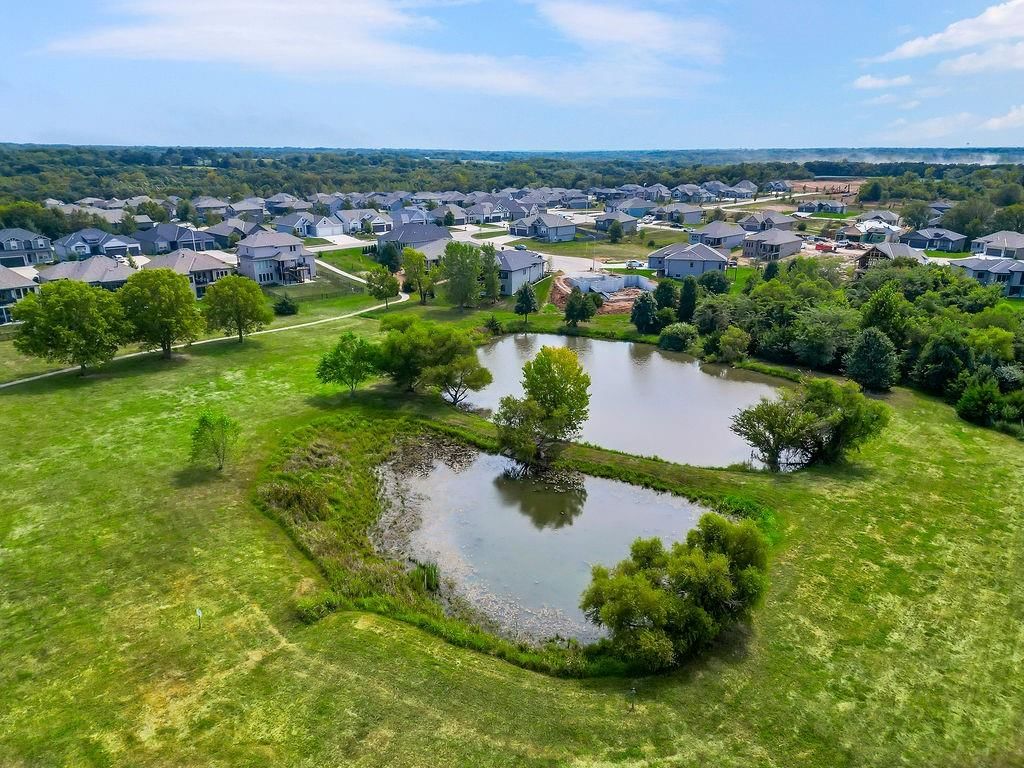 805 Savannah Drive — photo 41