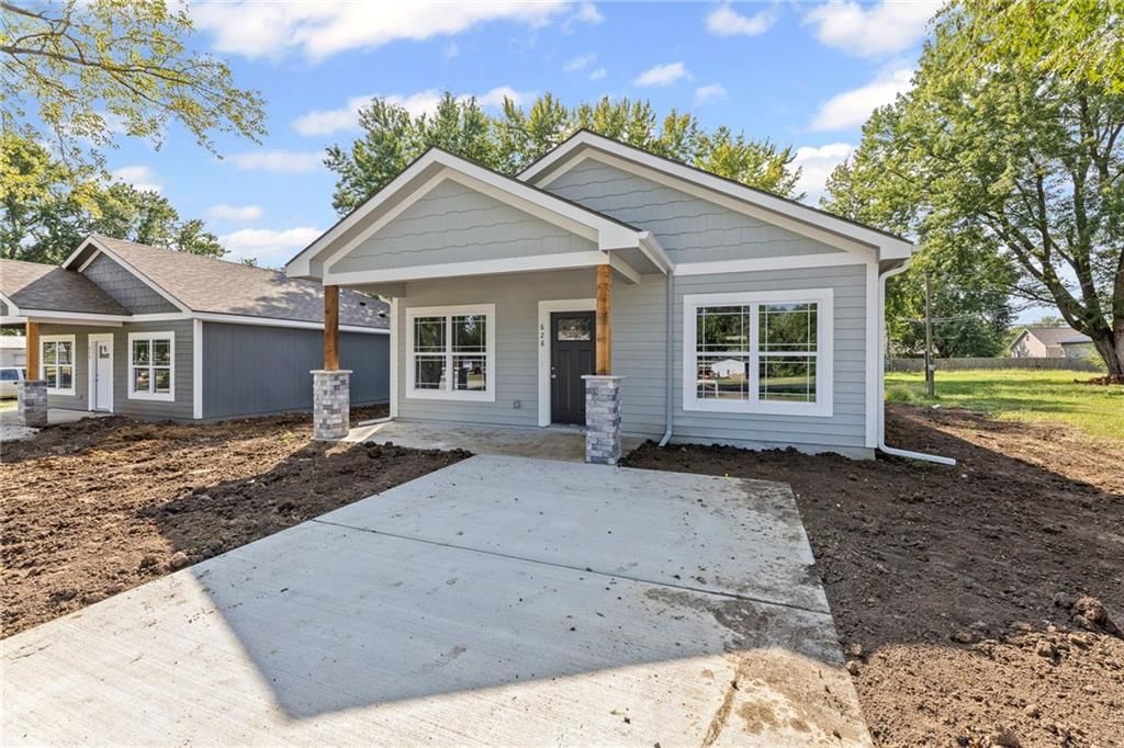 628 Monroe Street — photo 2