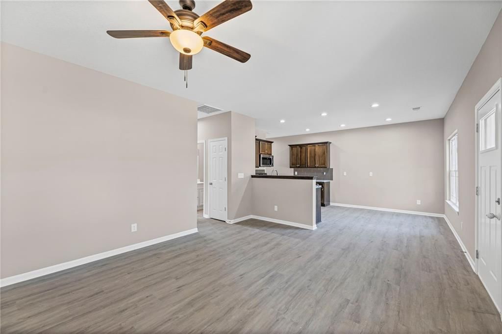 628 Monroe Street — photo 5