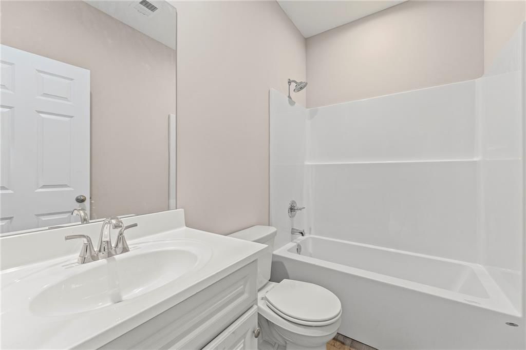 628 Monroe Street — photo 18