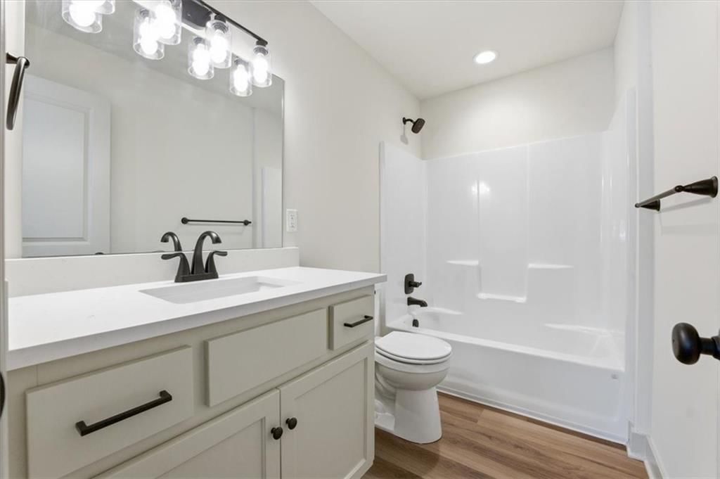 12709 Applewood Drive — photo 12