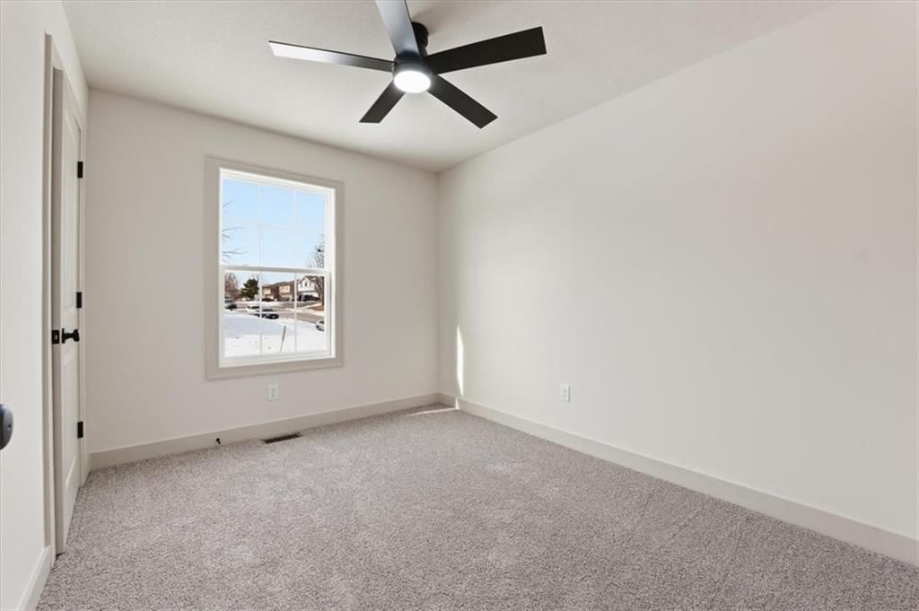 12709 Applewood Drive — photo 13