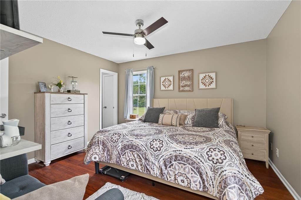 Photo 9 of 41 - 17128 Monte Verde Drive