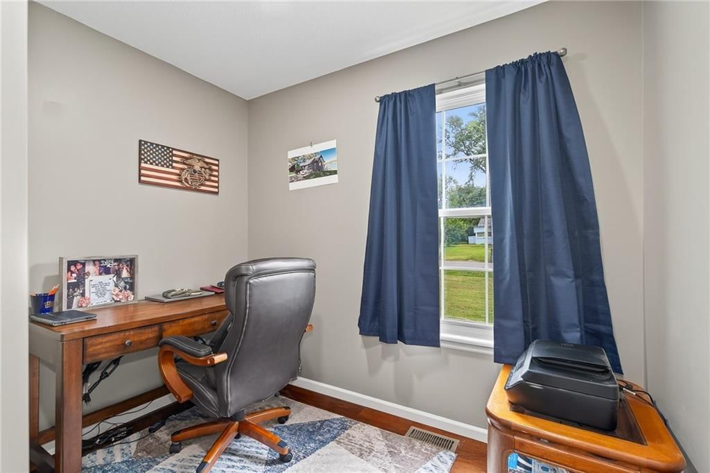 Photo 12 of 41 - 17128 Monte Verde Drive
