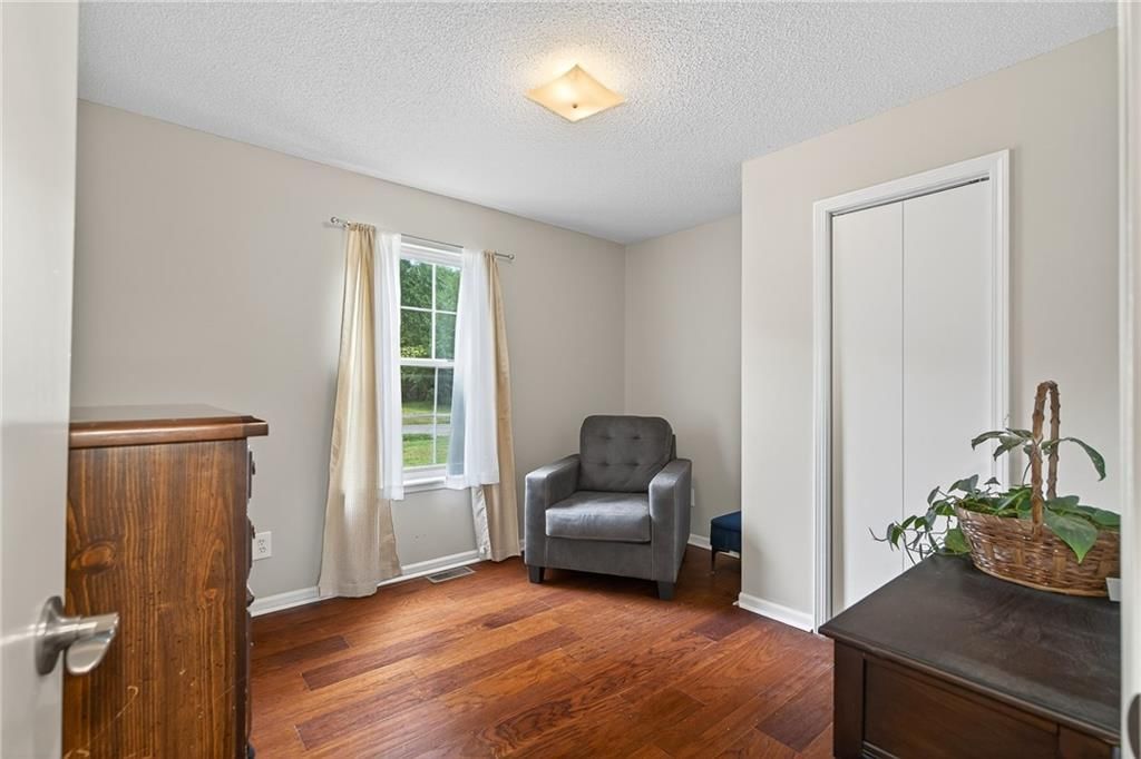 Photo 14 of 41 - 17128 Monte Verde Drive