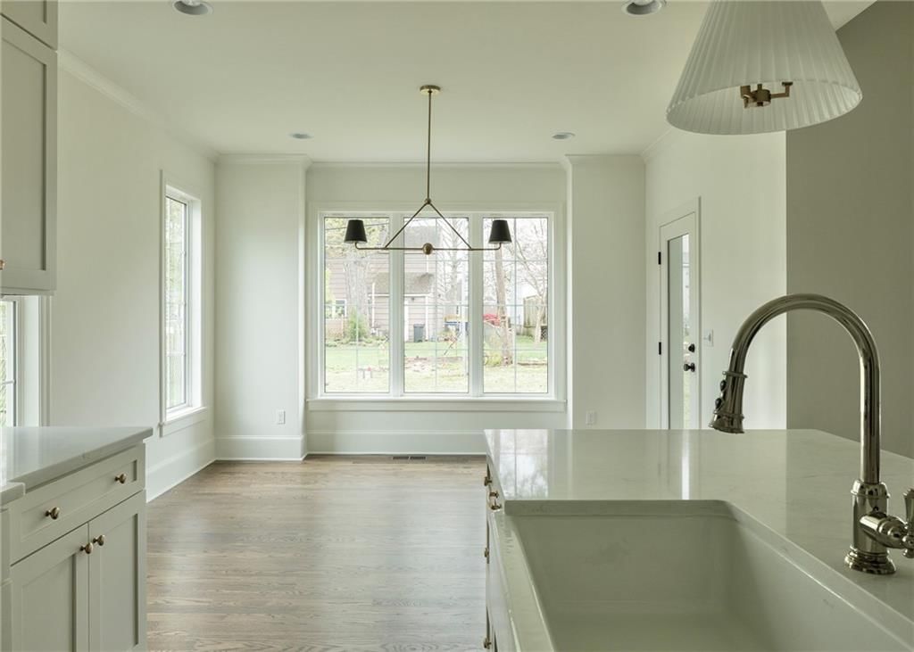 4519 W 70th Street — photo 9