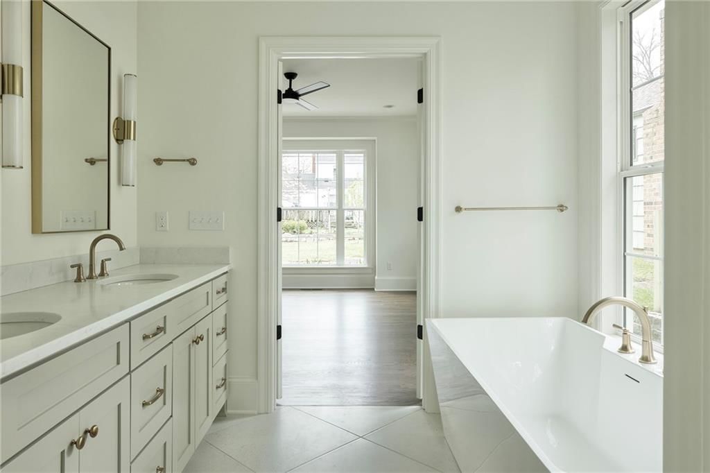 4519 W 70th Street — photo 15