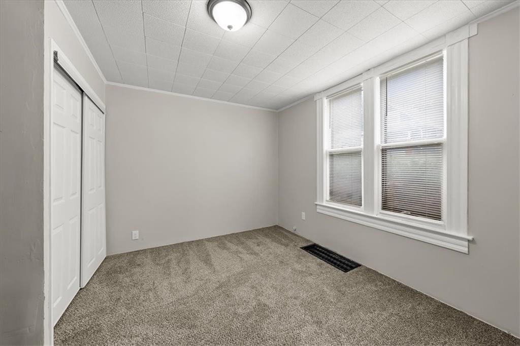 1024 Roosevelt Avenue — photo 23