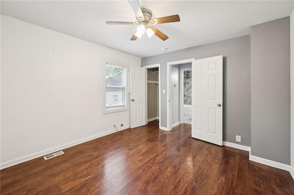 Photo 17 of 25 - 721 S Chestnut Street