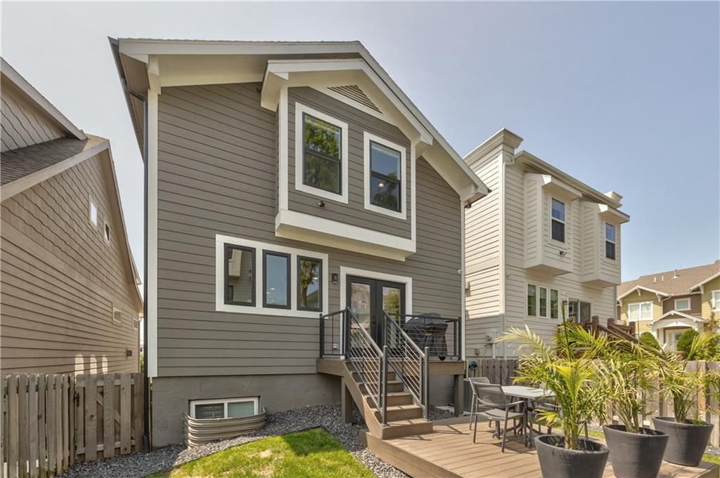 732 W 45th Street — photo 37
