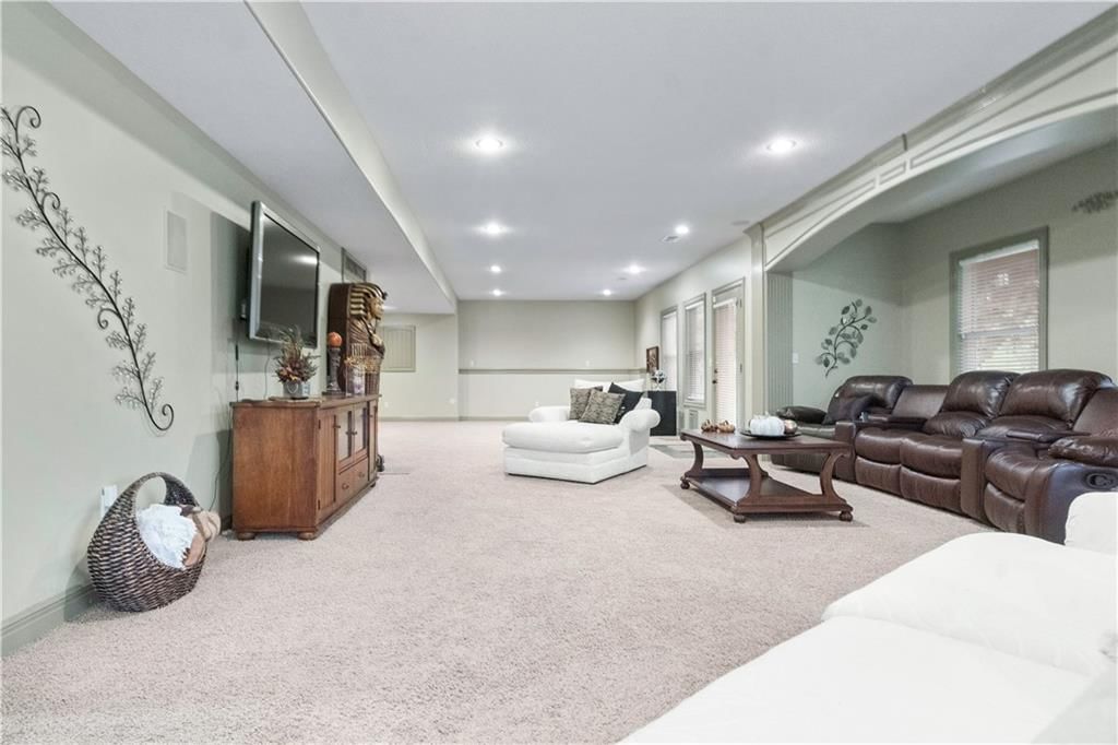 Photo 50 of 69 - 17575 N Alder Court