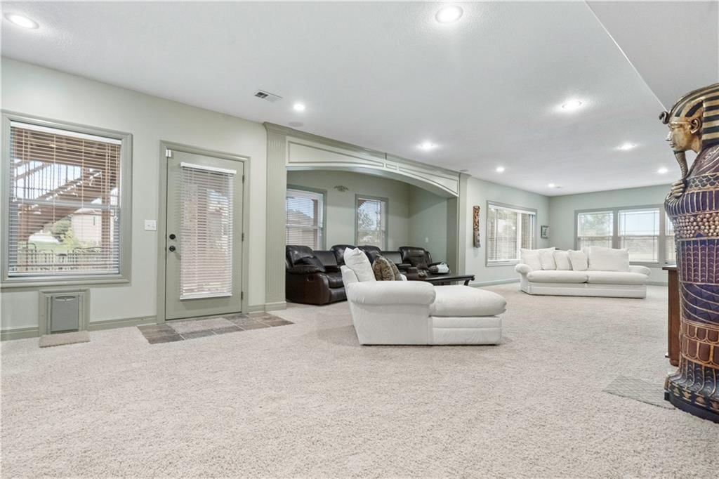 Photo 51 of 69 - 17575 N Alder Court