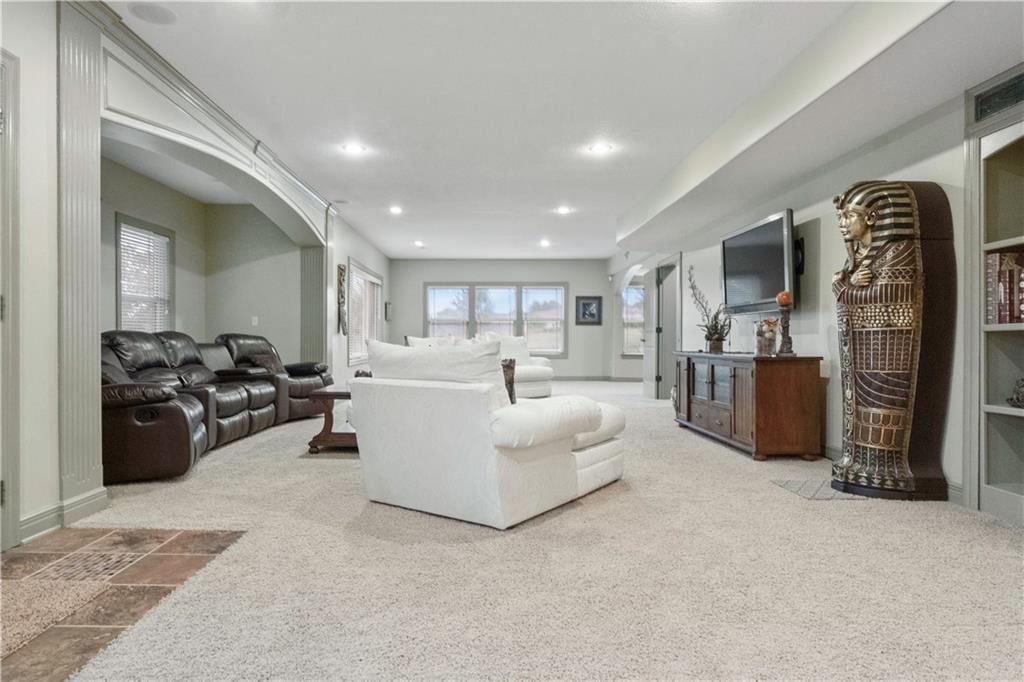 Photo 52 of 69 - 17575 N Alder Court