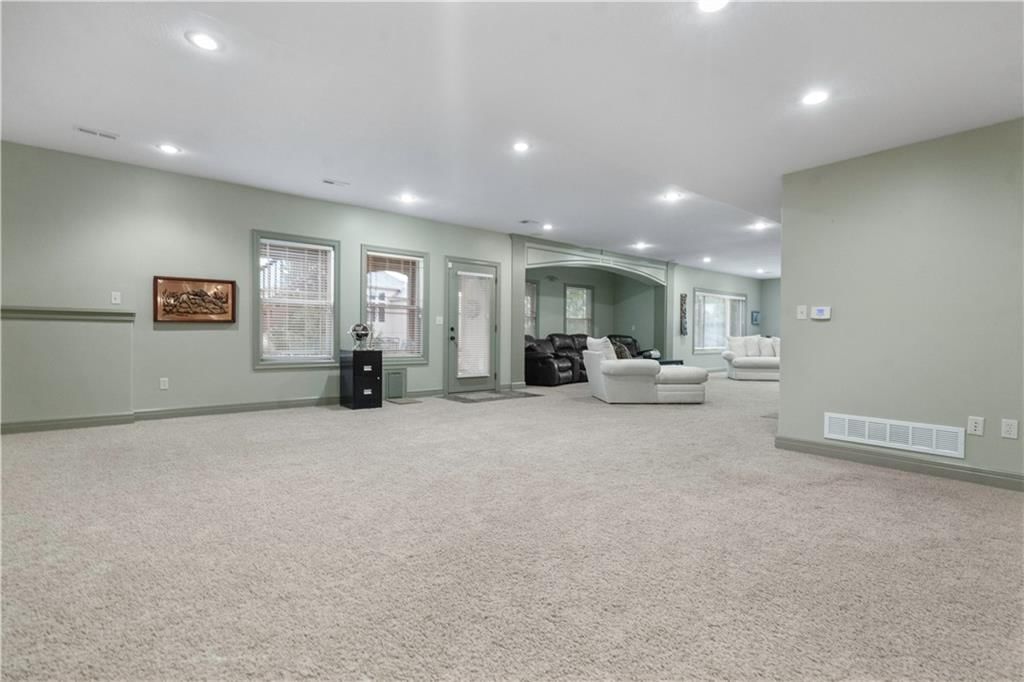 Photo 57 of 69 - 17575 N Alder Court