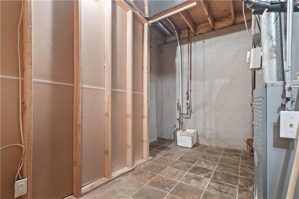 Photo 60 of 69 - 17575 N Alder Court