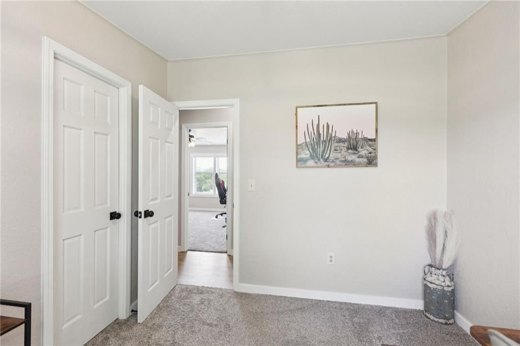 548 NW UU Highway — photo 44