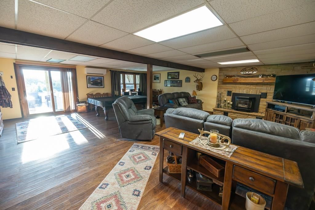 12149 Doniphan Lake Road — photo 89