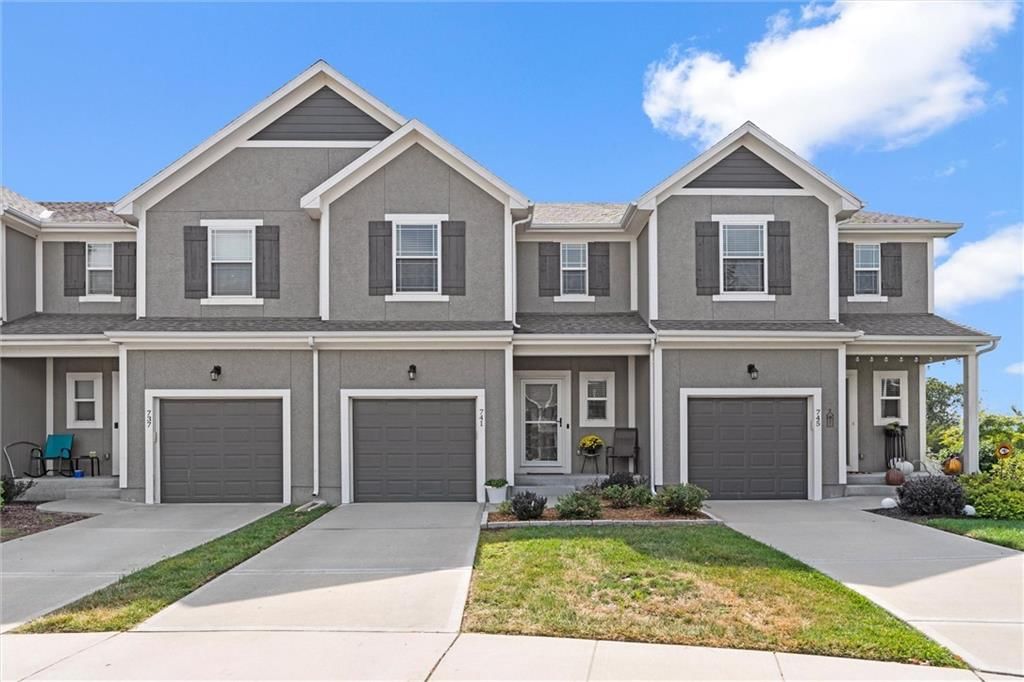 741 W Shawnee Court, Gardner, KS