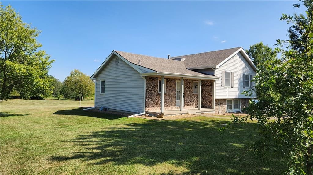 Photo 5 of 92 - 20405 S Cottonwood Drive